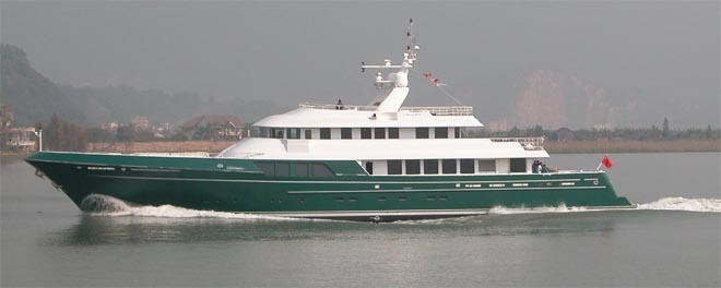 Marco Polo at 13.5kts on the Pearl River Delta © SW